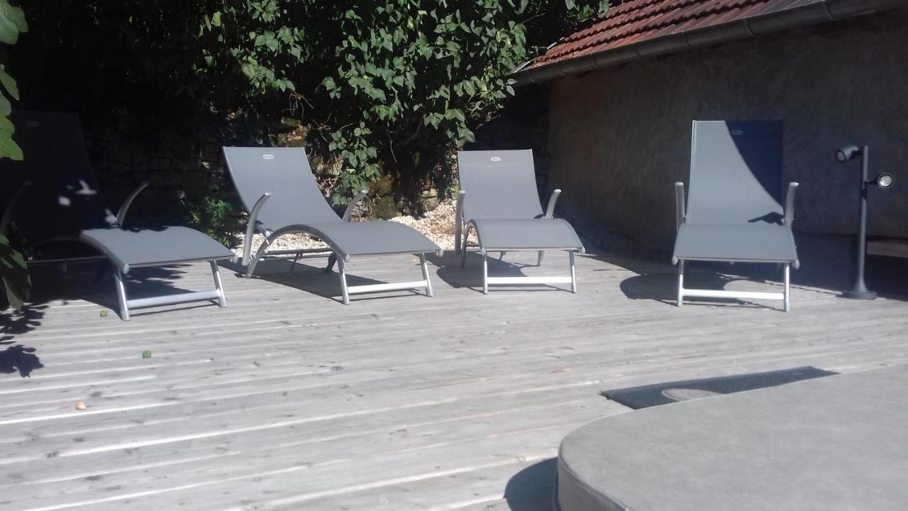 Le D'Tour Gourmand Bed & Breakfast Toulouse-le-Chateau Dış mekan fotoğraf