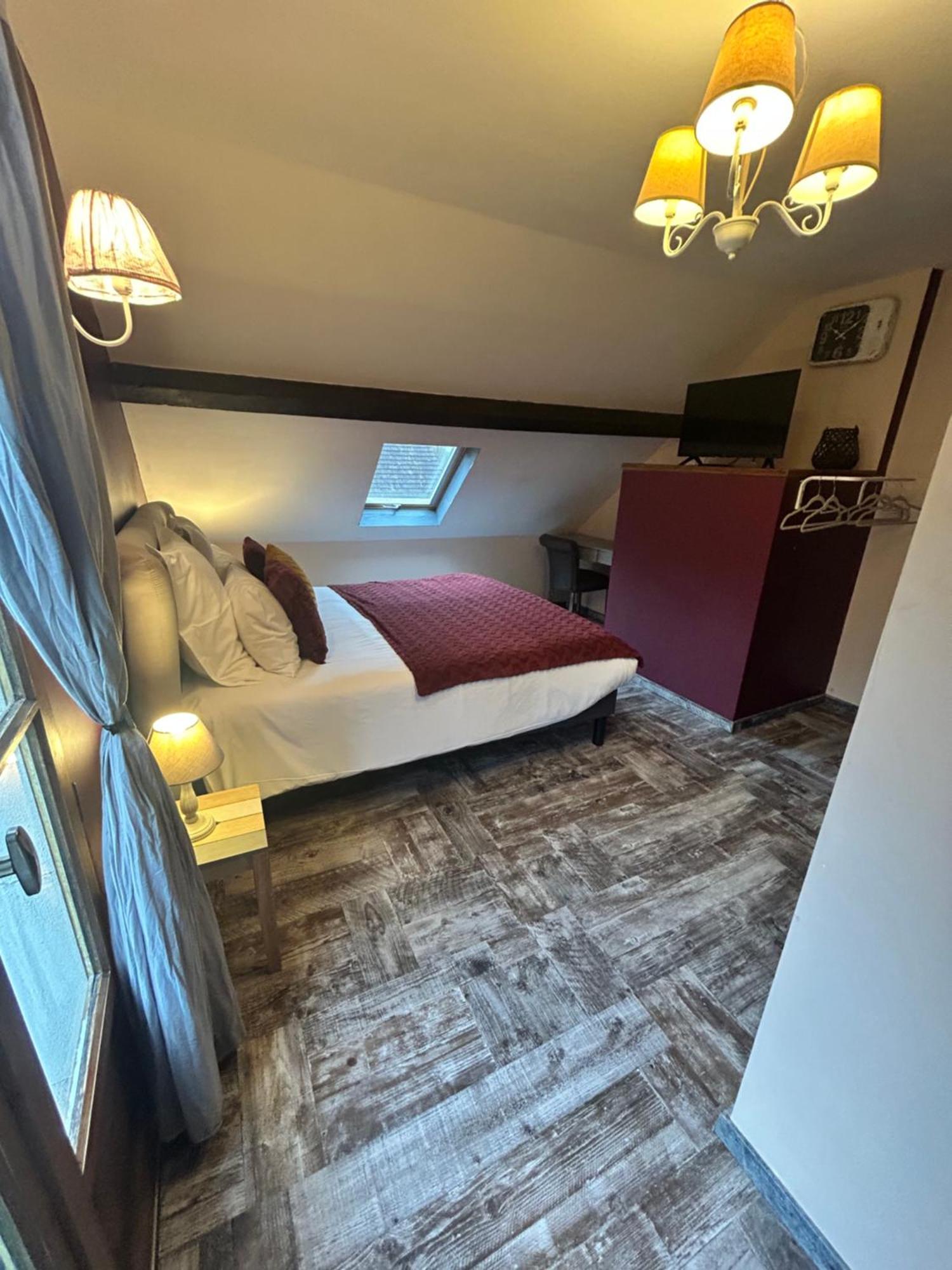 Le D'Tour Gourmand Bed & Breakfast Toulouse-le-Chateau Dış mekan fotoğraf