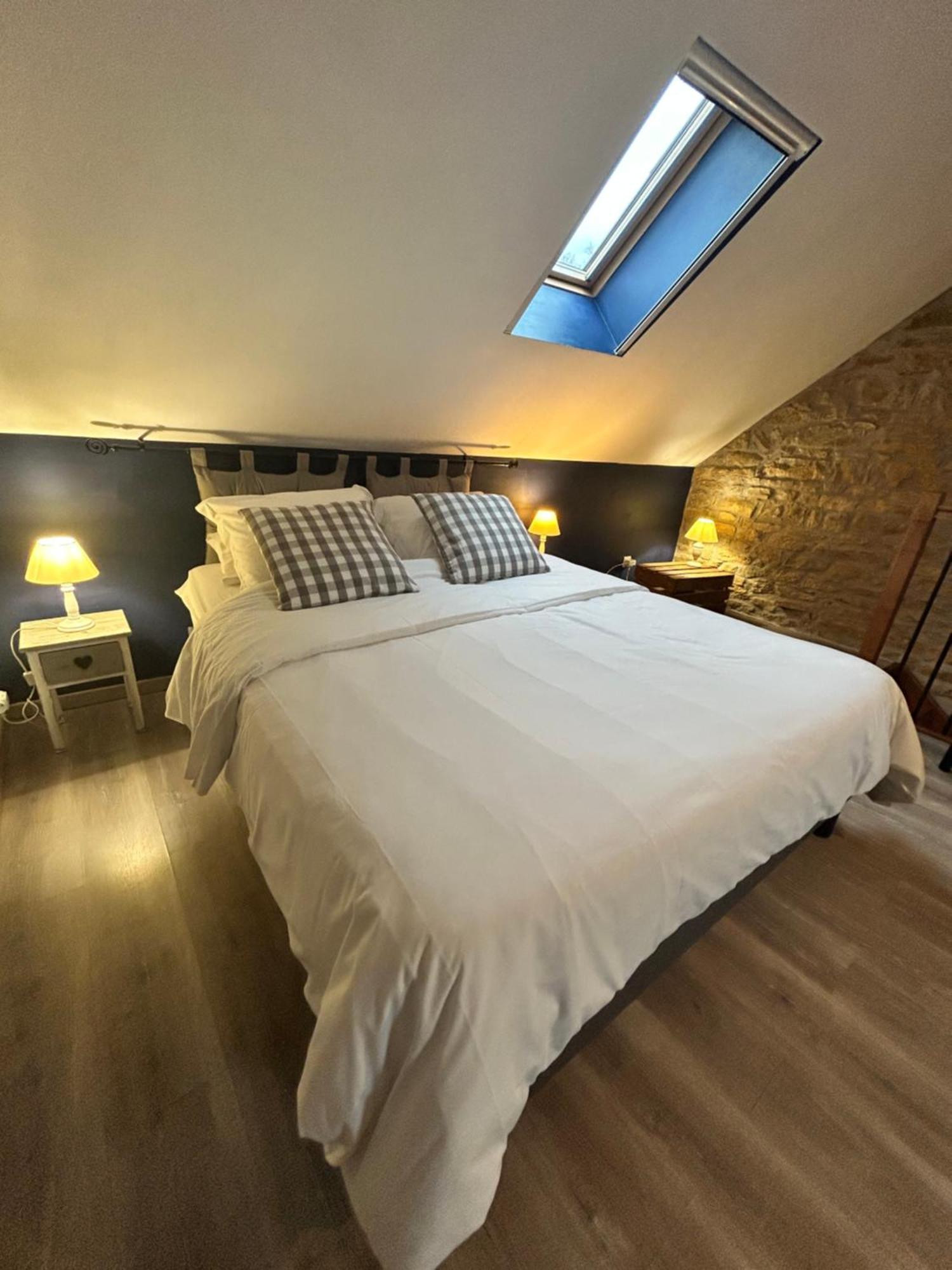 Le D'Tour Gourmand Bed & Breakfast Toulouse-le-Chateau Dış mekan fotoğraf
